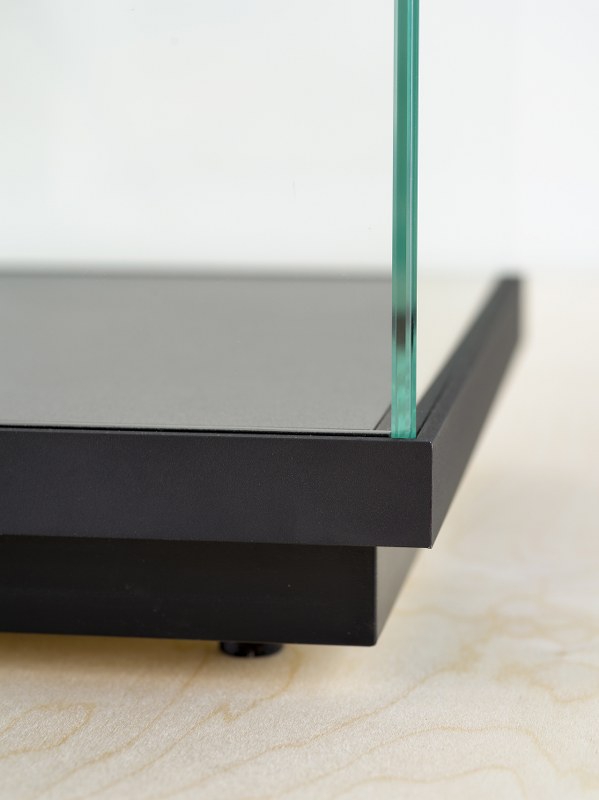 list: Van Esch|Functionals Functionals Stolp Low vitrinekast - zwart
