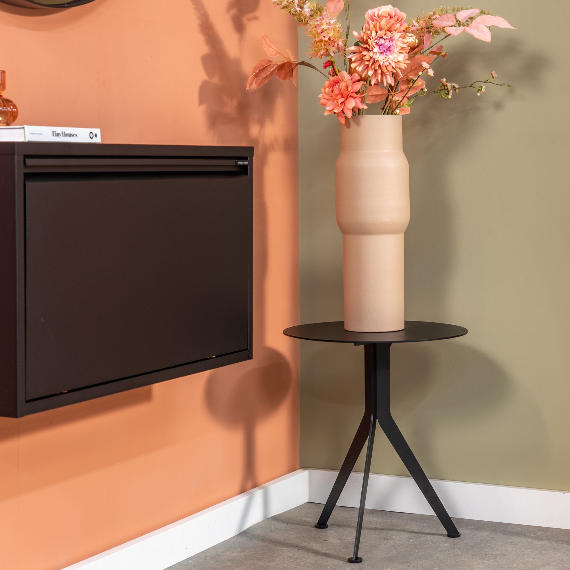 Spinder Design Daley High bijzettafel 45 cm hoog - zwart